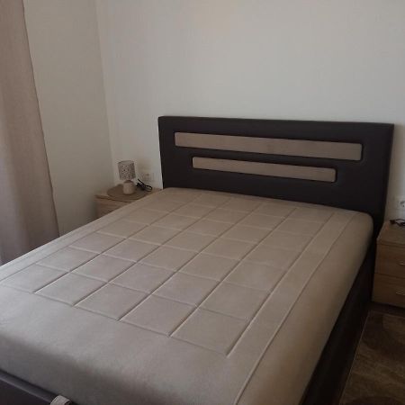 Apartman Ami Ulcinj Eksteriør billede