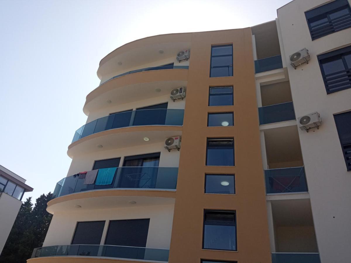 Apartman Ami Ulcinj Eksteriør billede